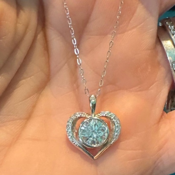 Over 1 Ctw Bezel Set Moissanite Sterling Silver Heart Pendant Necklace + GRA NIB - Picture 5 of 11